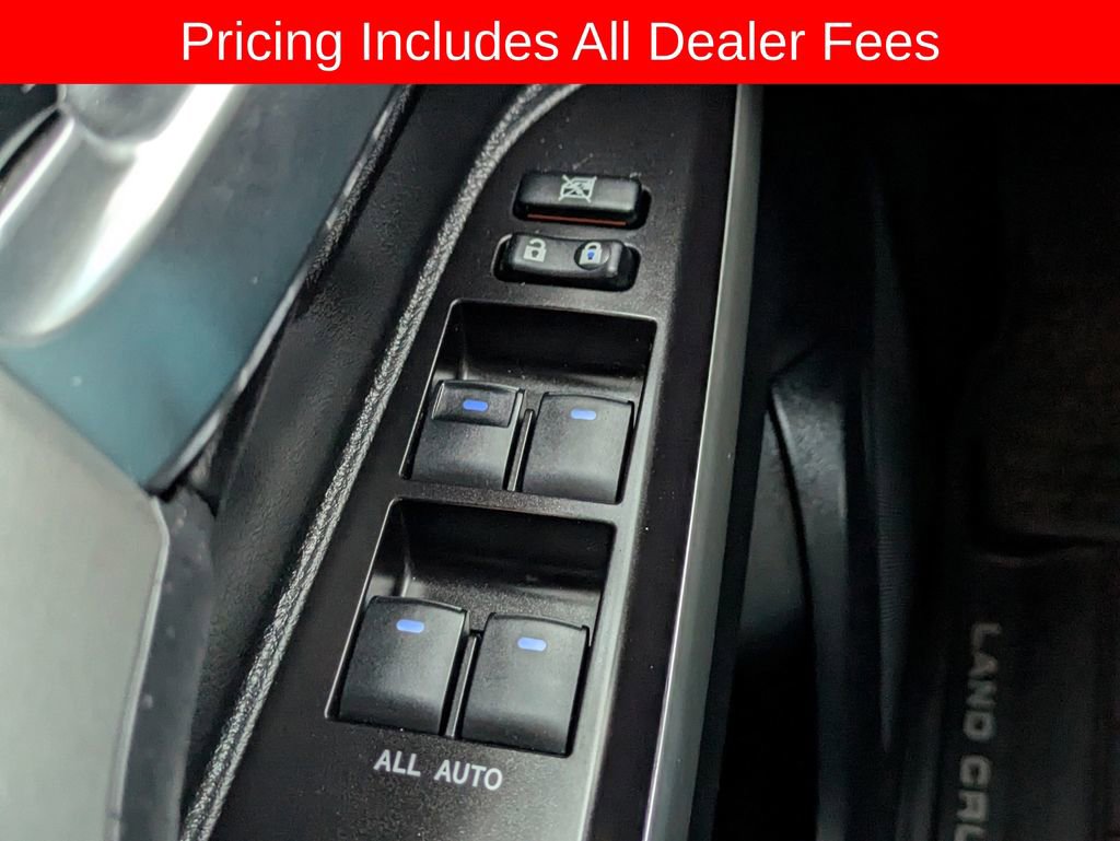 Used 2019 Toyota Land Cruiser AWD/4WD image 27