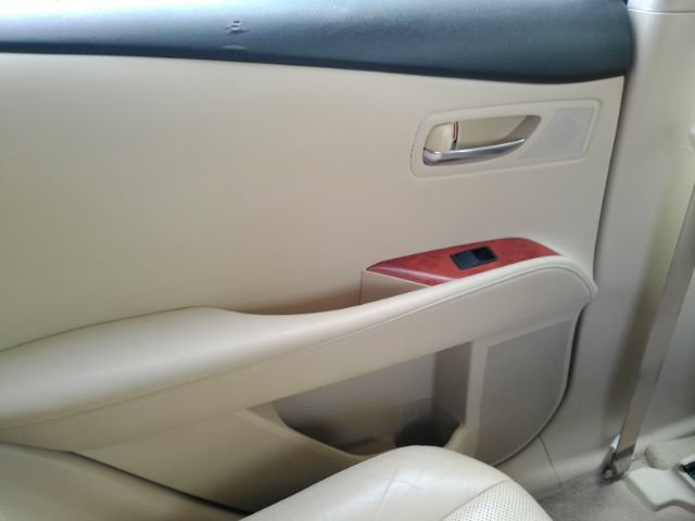 Used 2010 Lexus RX 350 2WD image 32