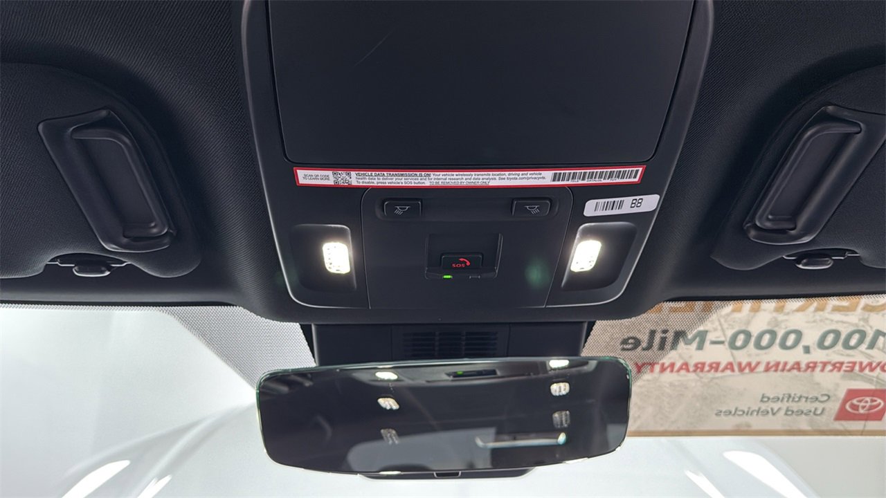 Certified 2025 Toyota Camry SE image 11