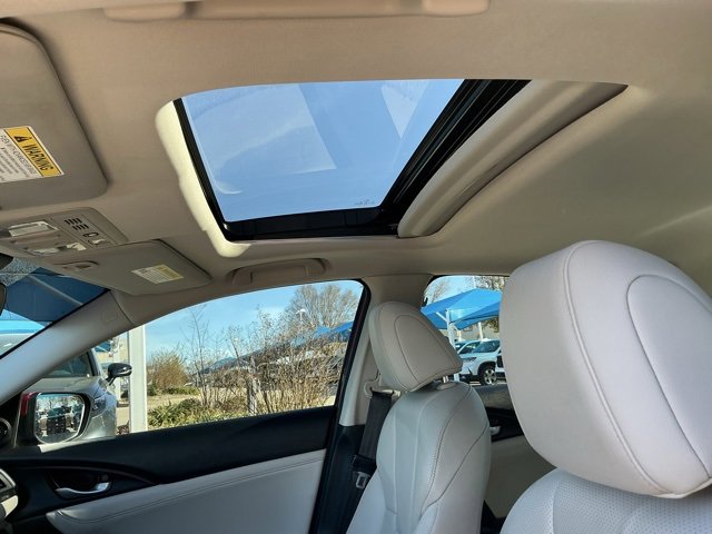 Used 2022 Honda Insight Touring image 9