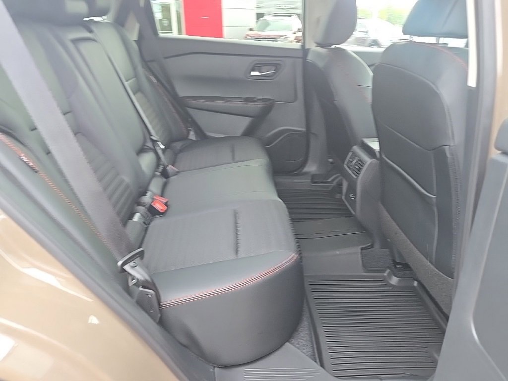 New 2026 Nissan Rogue SV w/ Rock Creek Premium Package image 31