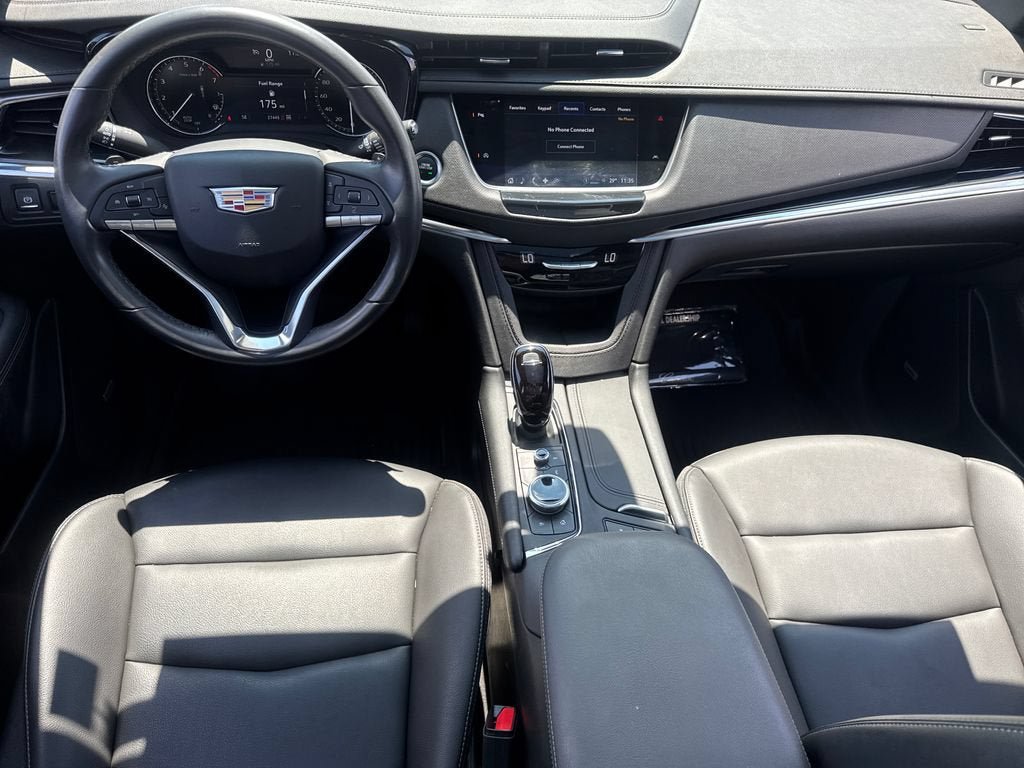 Certified 2024 Cadillac XT6 Luxury w/ LPO, Floor Liner Package AWD/4WD image 18