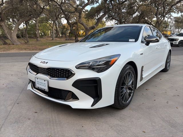 Used 2022 Kia Stinger GT-Line image 2