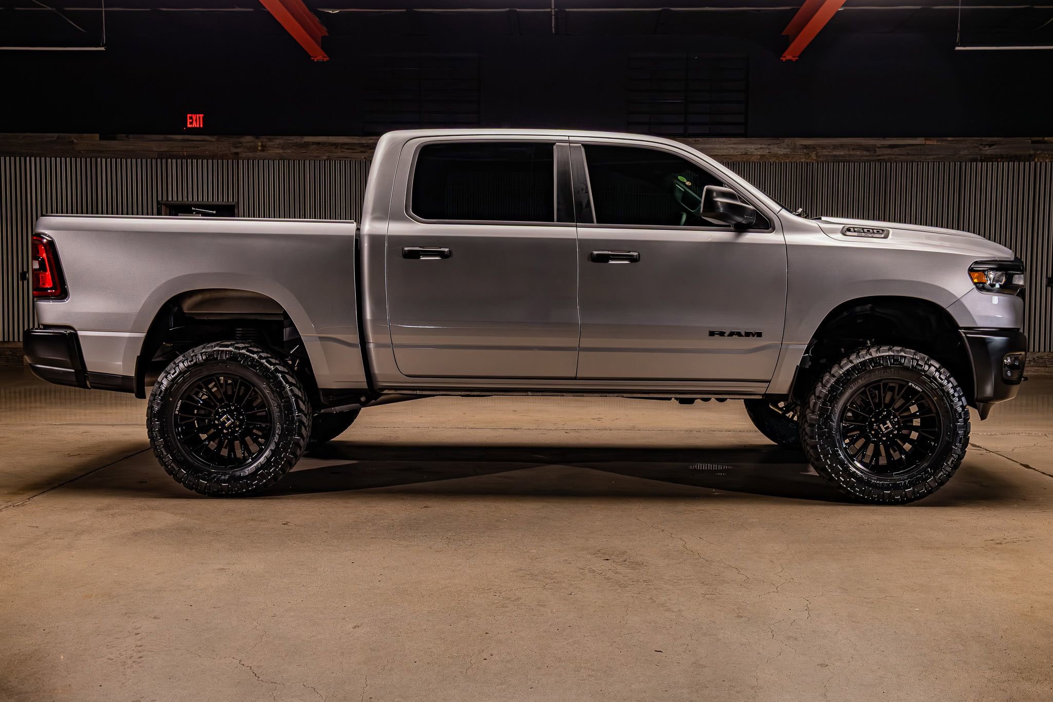 Used 2025 RAM 1500 Classic Warlock image 11