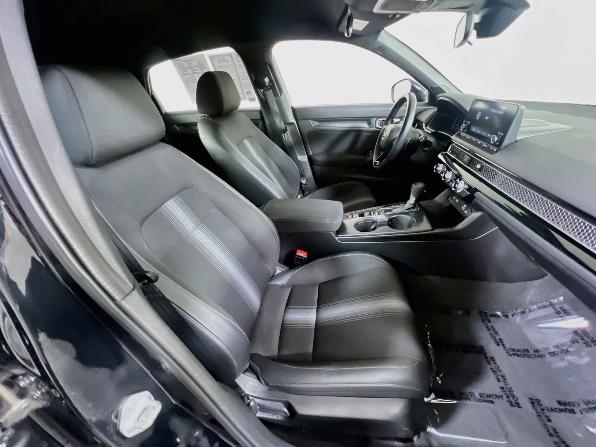 Used 2023 Honda Civic Sport image 25