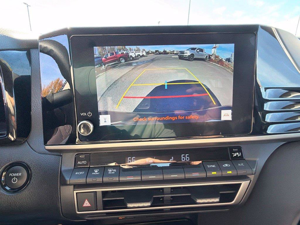 Used 2026 Toyota Camry LE FWD image 22