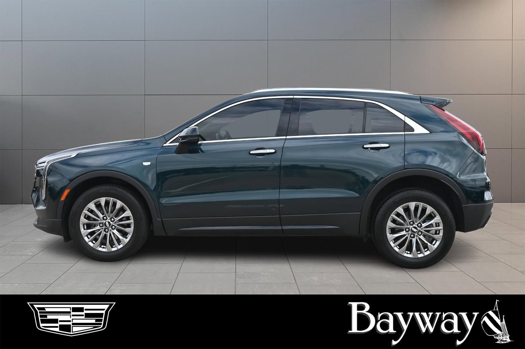 Used 2024 Cadillac XT4 Premium Luxury w/ Cold Weather Package FWD image 4