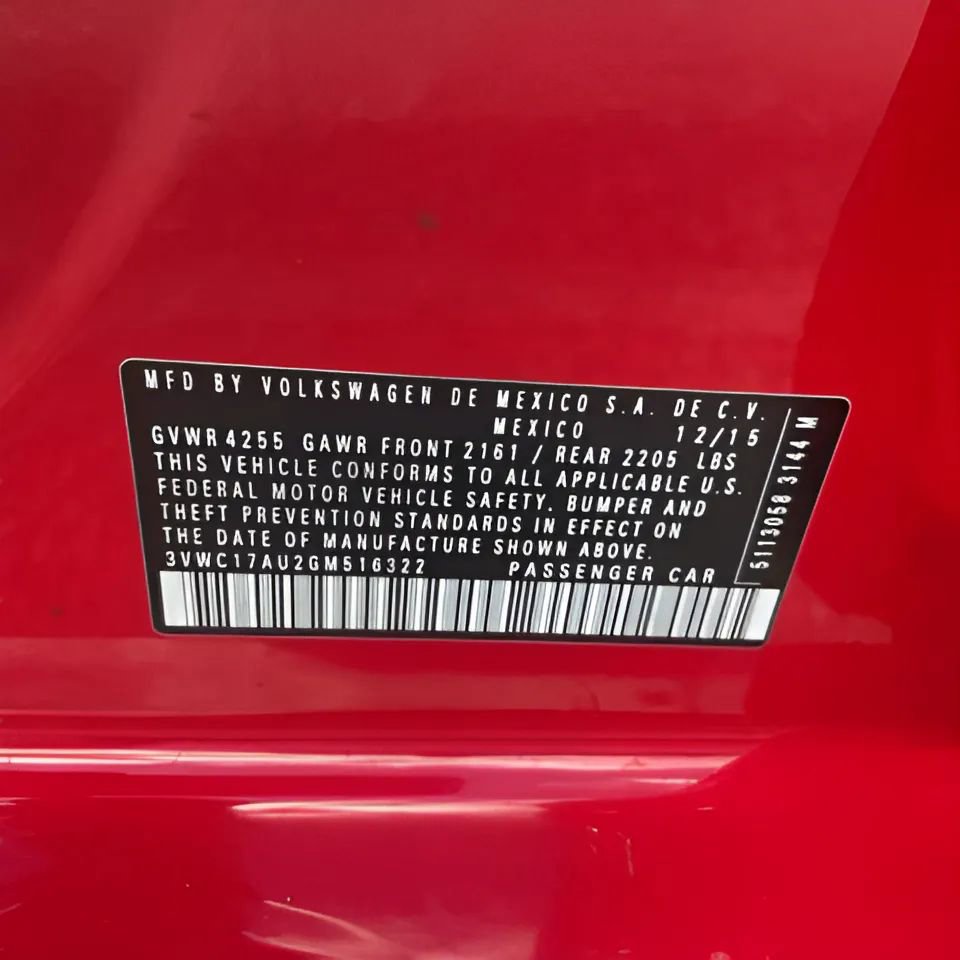 Used 2016 Volkswagen Golf SE FWD image 27