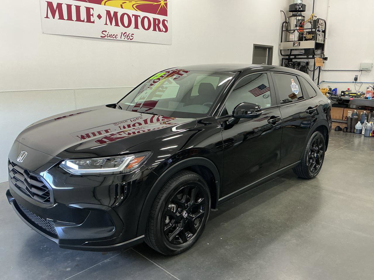 Used 2023 Honda HR-V Sport image 3