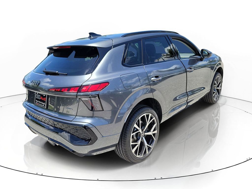 New 2026 Audi Q3 quattro 2.0T AWD/4WD image 4