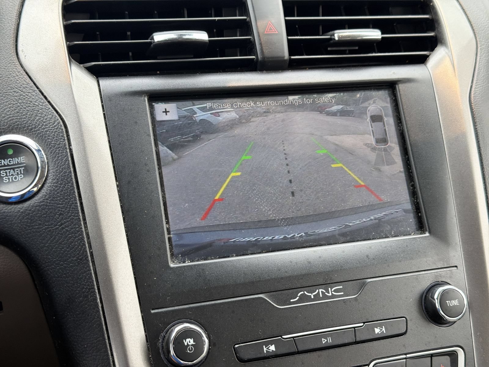 Used 2019 Ford Fusion SEL FWD image 31