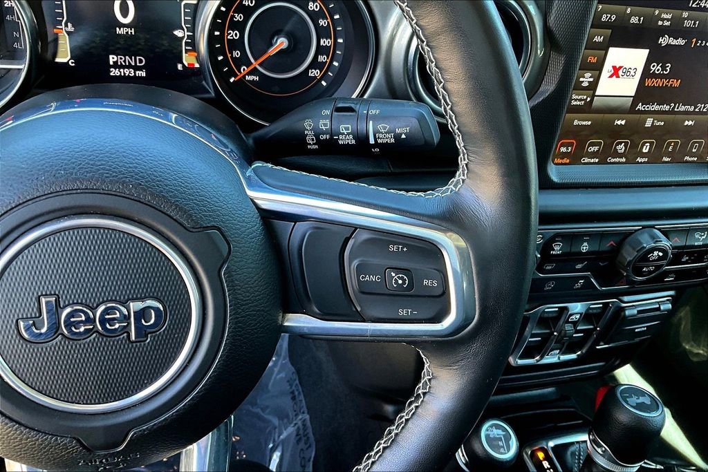 Used 2022 Jeep Wrangler Unlimited Sahara w/ Cold Weather Group AWD/4WD image 12