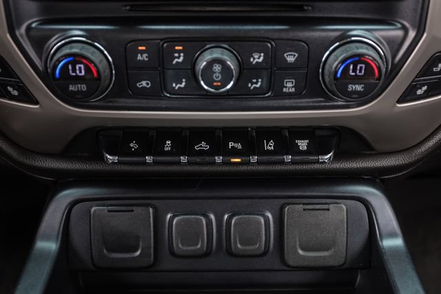 Used 2015 GMC Sierra 3500 Denali w/ Duramax Plus Package AWD/4WD image 33