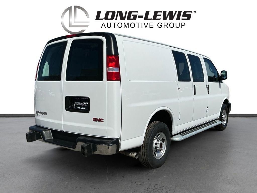 Used 2024 GMC Savana 2500 w/ Driver Convenience Package image 7
