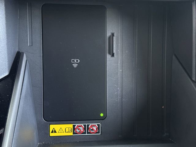 Used 2026 Toyota Tundra Limited w/ Power Package image 23