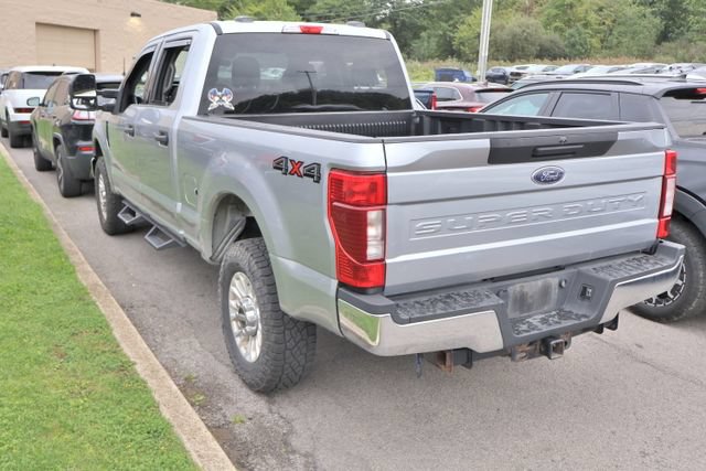Used 2022 Ford F250 XLT AWD/4WD image 3