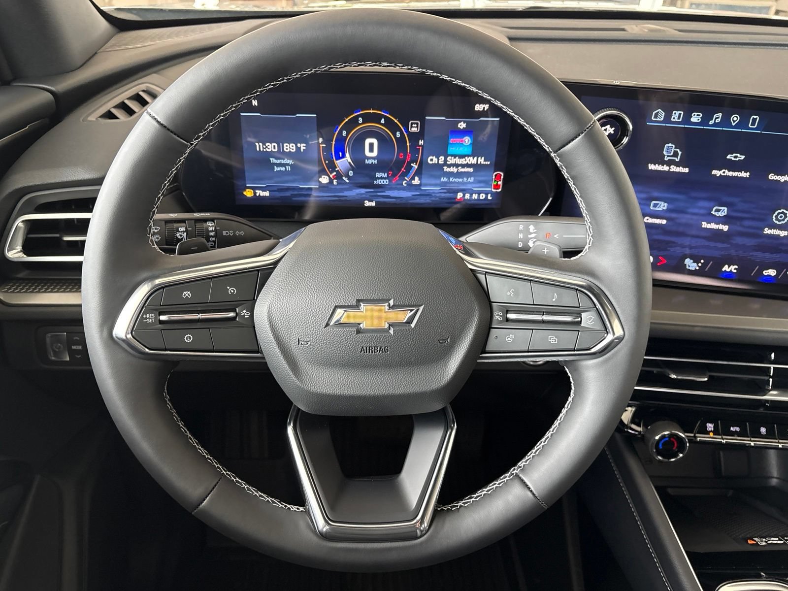 New 2026 Chevrolet Traverse LT w/ Driver Confidence Package FWD image 30