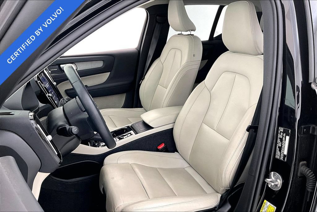 Certified 2024 Volvo XC40 B5 Plus w/ Protection Package Premier AWD/4WD image 30