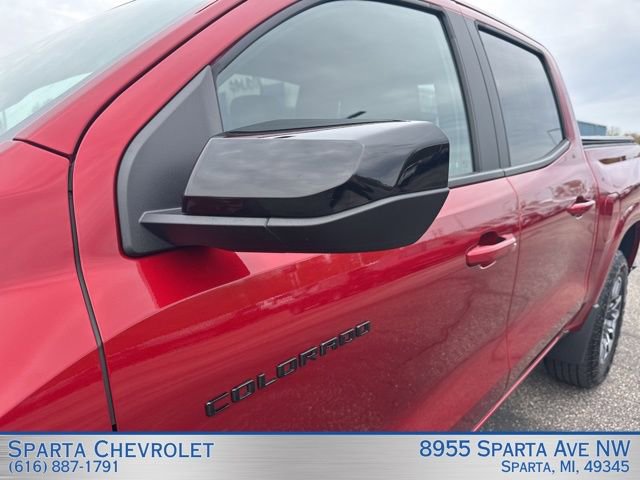 Used 2023 Chevrolet Colorado Z71 w/ Z71 Convenience Package 2 AWD/4WD image 11