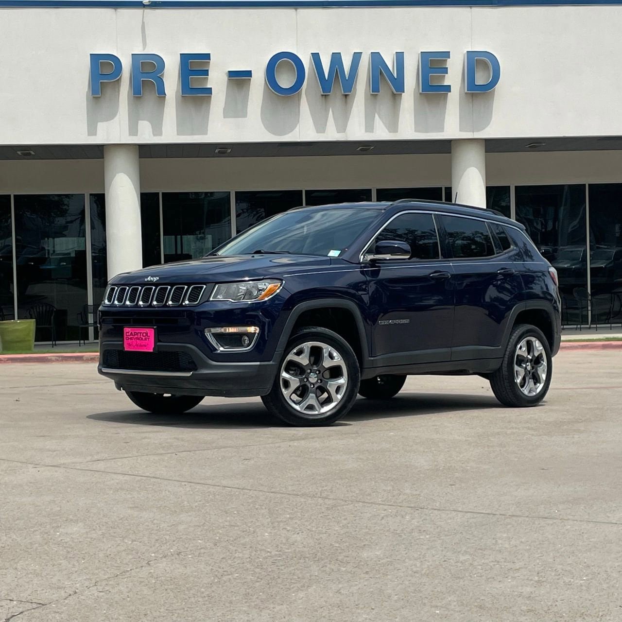 Used 2019 Jeep Compass Limited AWD/4WD image 2