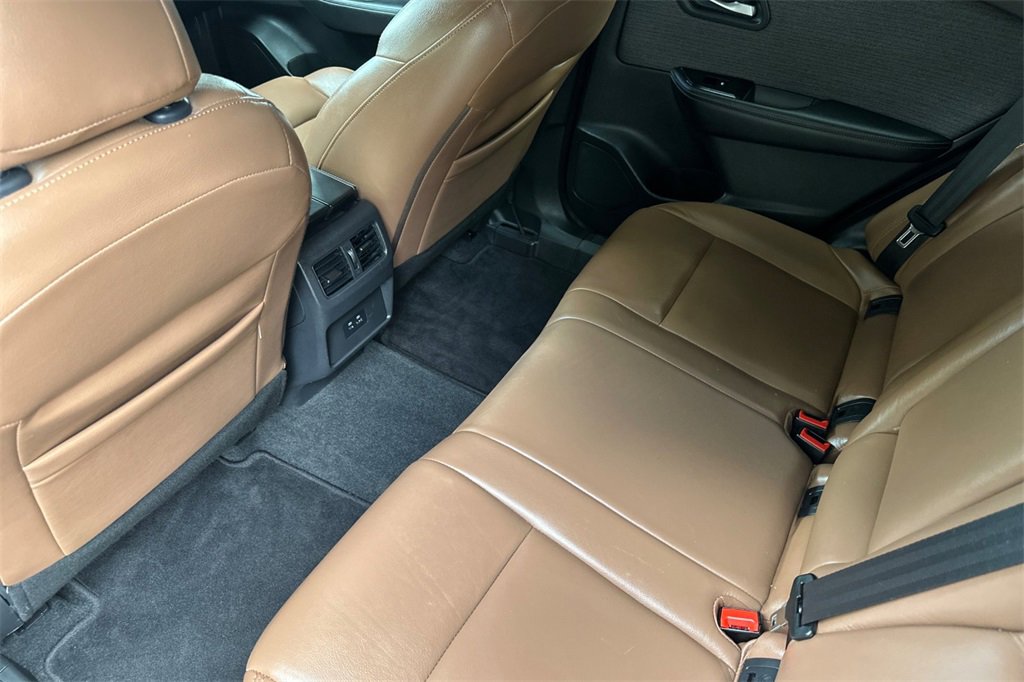 Used 2022 Nissan Rogue SV image 13