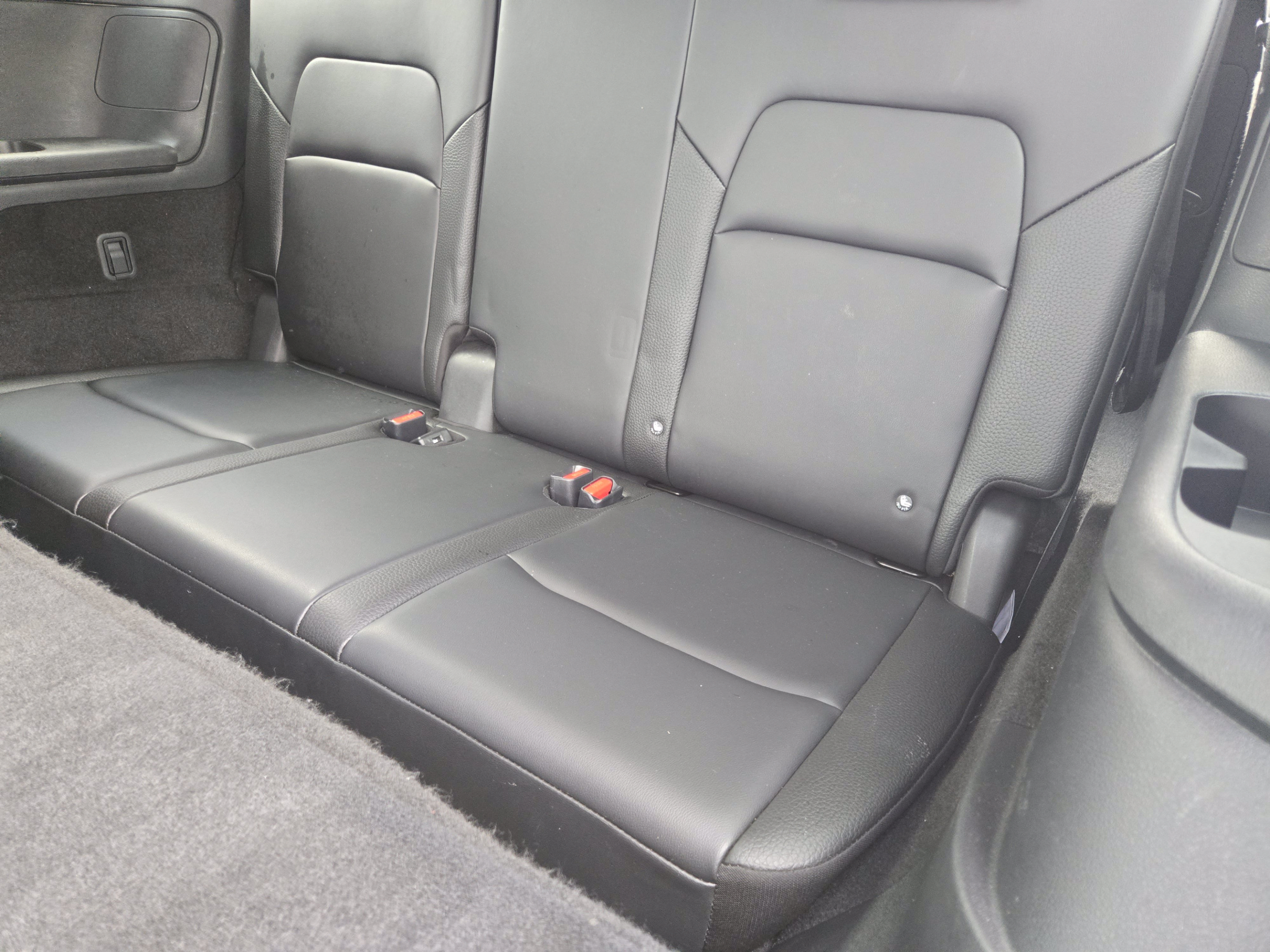 Used 2023 Nissan Pathfinder SL AWD/4WD image 27
