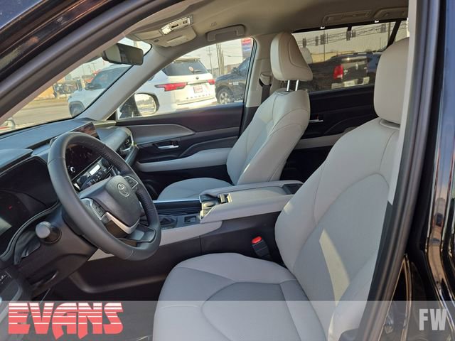 Certified 2026 Toyota Grand Highlander XLE image 22