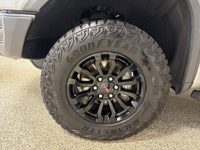 Used 2023 GMC Sierra 1500 AT4X AWD/4WD image 36