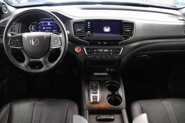 Used 2022 Honda Pilot TrailSport image 2