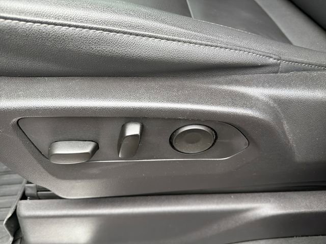 Used 2024 Chevrolet Silverado 1500 LT Trail Boss image 17
