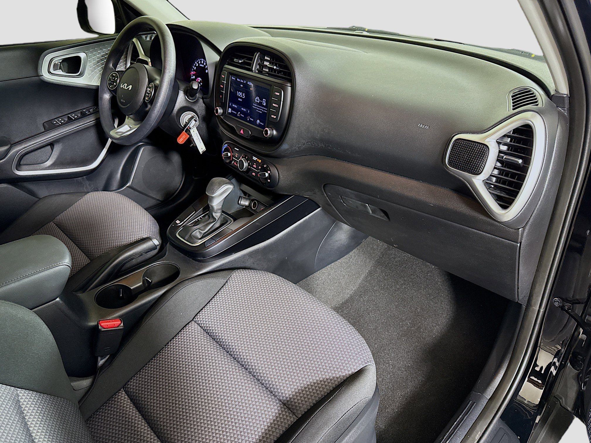 Used 2022 Kia Soul LX w/ Technology Package image 29