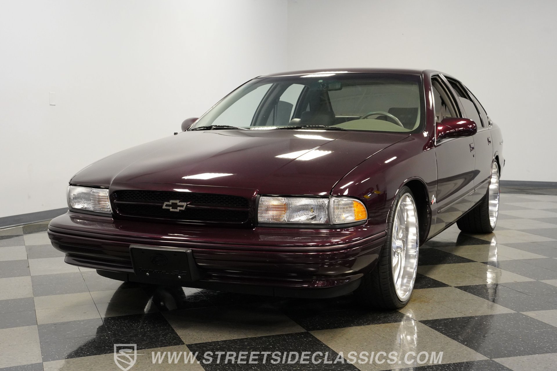 Used 1996 Chevrolet Impala SS RWD image 19