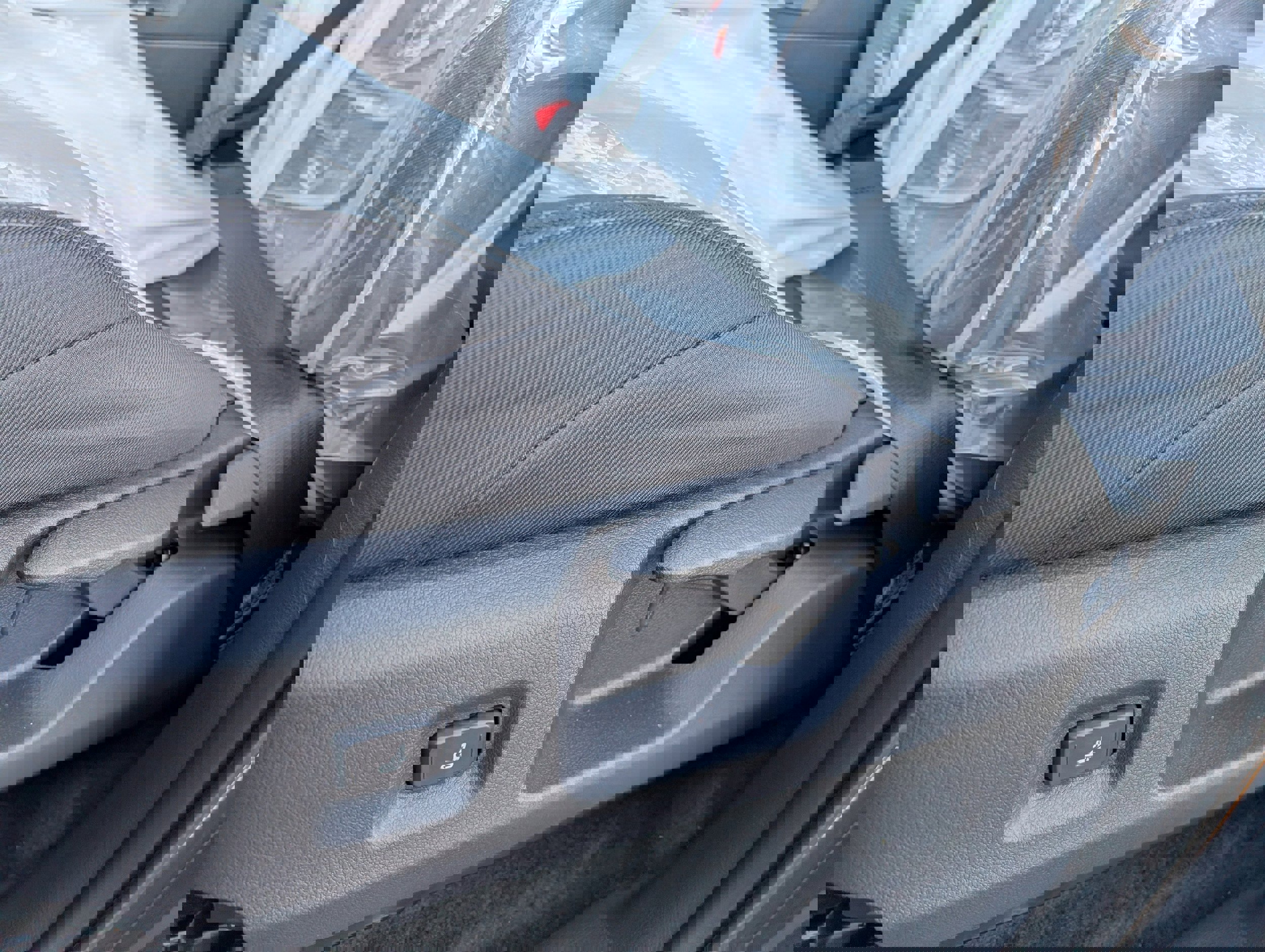 New 2025 Toyota Tacoma SR5 image 12