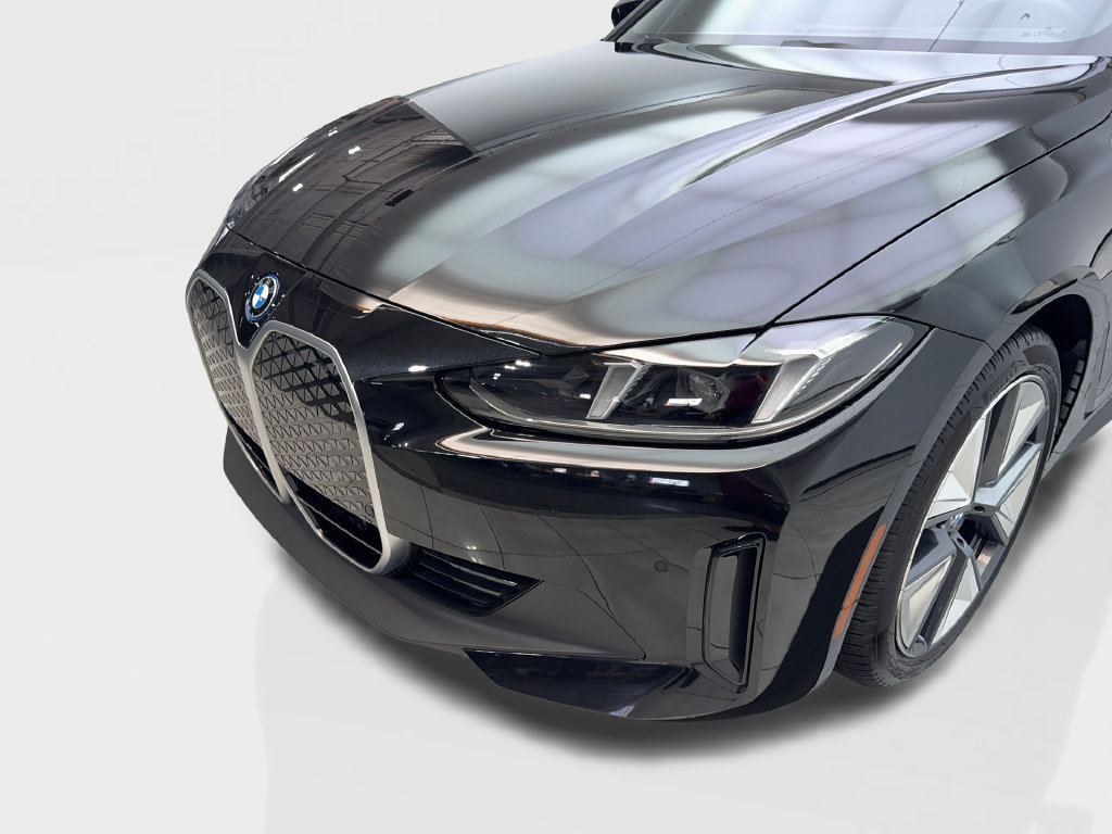 Used 2025 BMW i4 eDrive40 w/ Premium Package RWD image 18