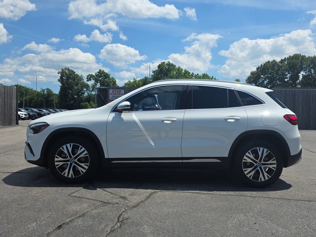 Certified 2026 Mercedes-Benz GLA 250 image 2