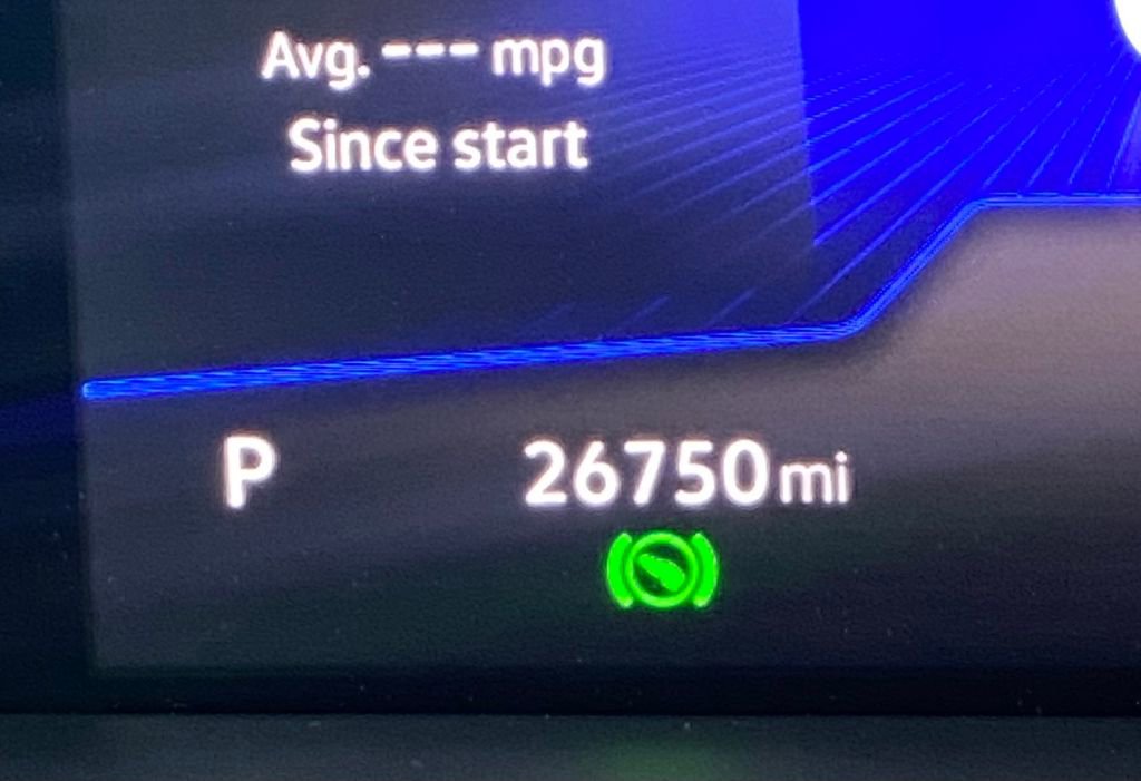 Used 2022 Volkswagen Taos SE image 16