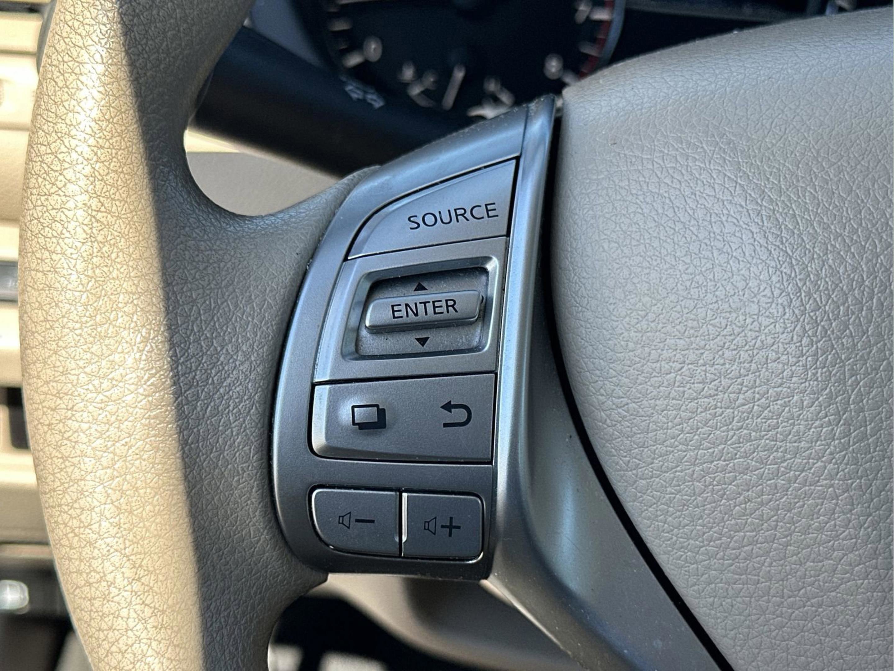 Used 2017 Nissan Altima 2.5 S w/ Power Driver Seat Package image 13