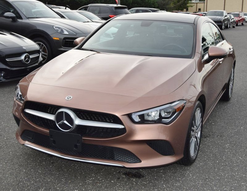 Used 2023 Mercedes-Benz CLA 250 4MATIC w/ Premium Package image 4