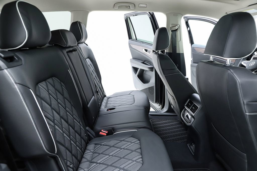 New 2026 Volkswagen Atlas SEL Premium R-Line image 77