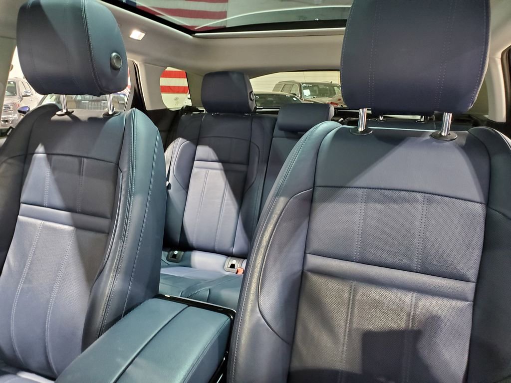 Used 2020 Land Rover Range Rover Evoque S image 41