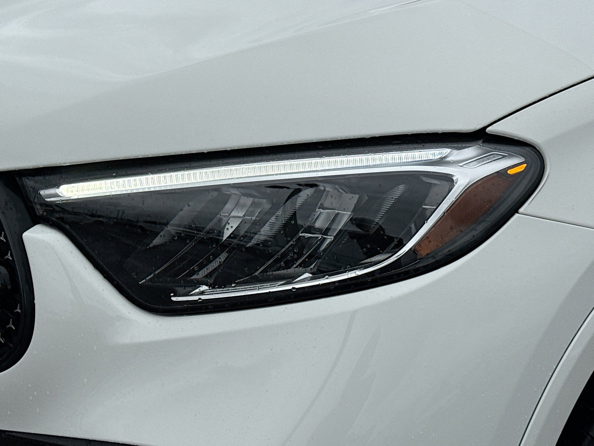 Used 2024 Mercedes-Benz GLC 300 4MATIC image 42