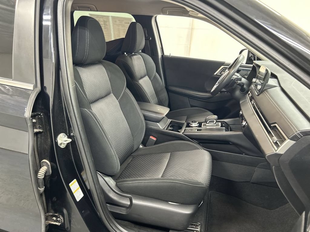 Used 2022 Mitsubishi Outlander ES AWD/4WD image 23
