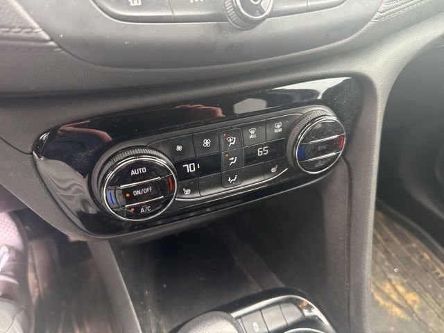 Certified 2022 Buick Encore GX Essence w/ Experience Buick Package AWD/4WD image 52