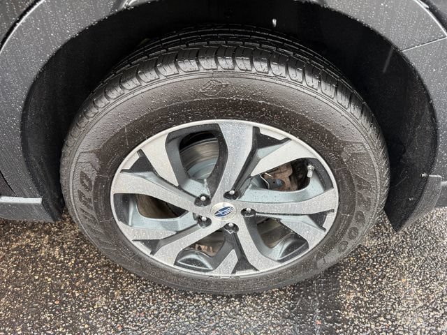 Used 2022 Subaru Outback Touring AWD/4WD image 16