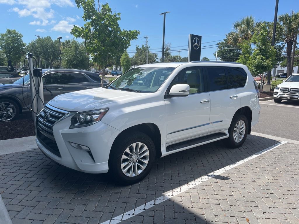 Used 2018 Lexus GX 460 Premium w/ Premium Package AWD/4WD video 1