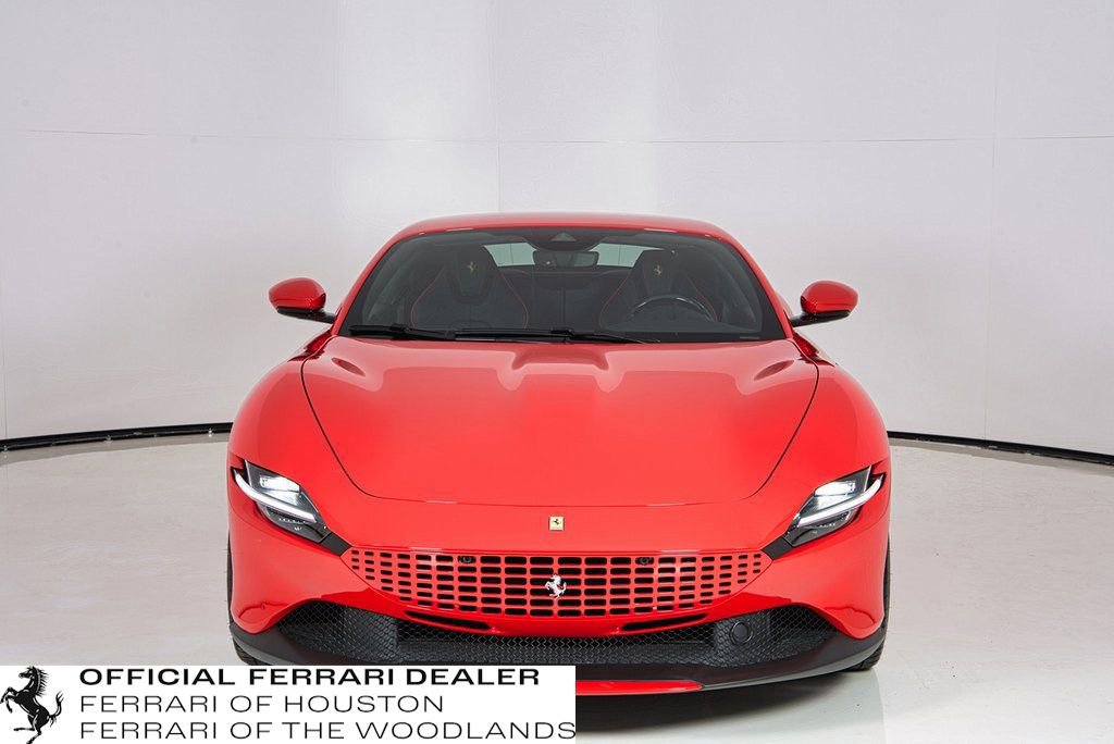Used 2022 Ferrari Roma image 9