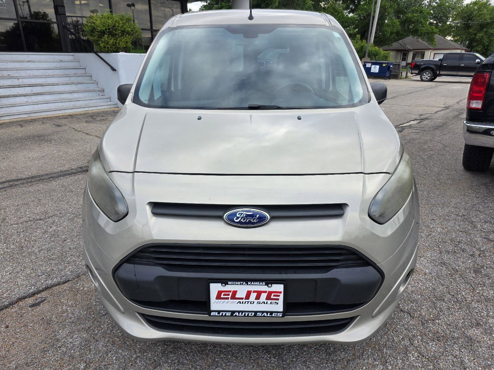 Used 2014 Ford Transit Connect XLT FWD image 2