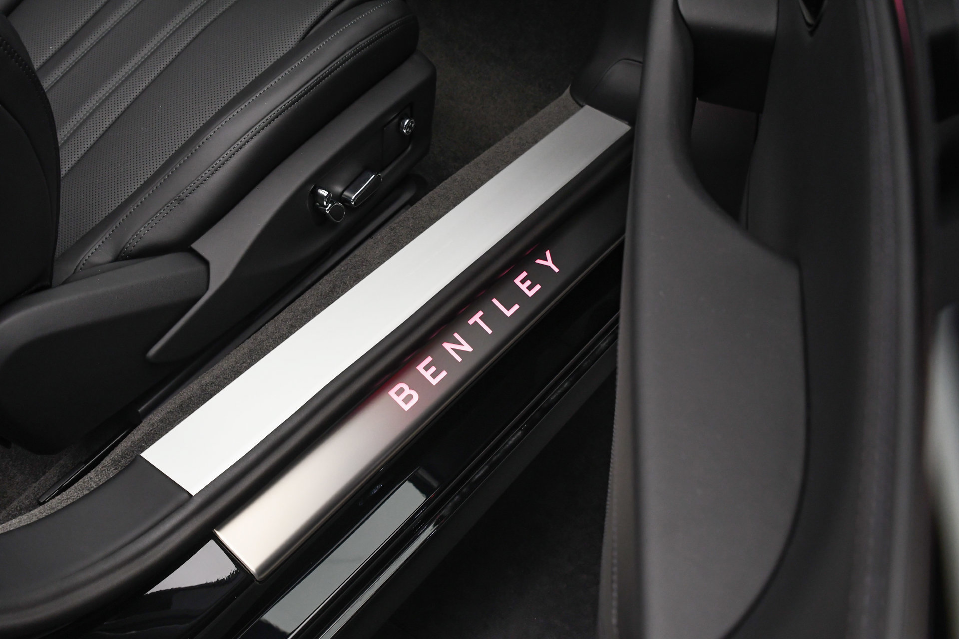 New 2026 Bentley Continental GT AWD/4WD image 42