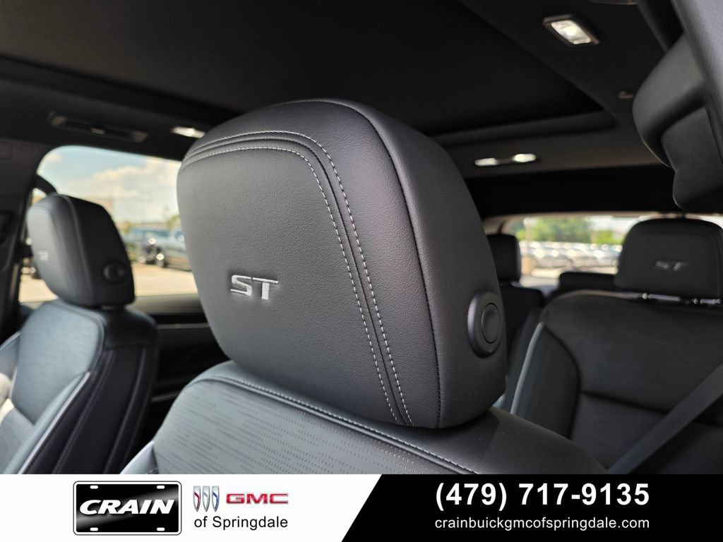New 2026 Buick Enclave Sport Touring w/ Power Package FWD image 22