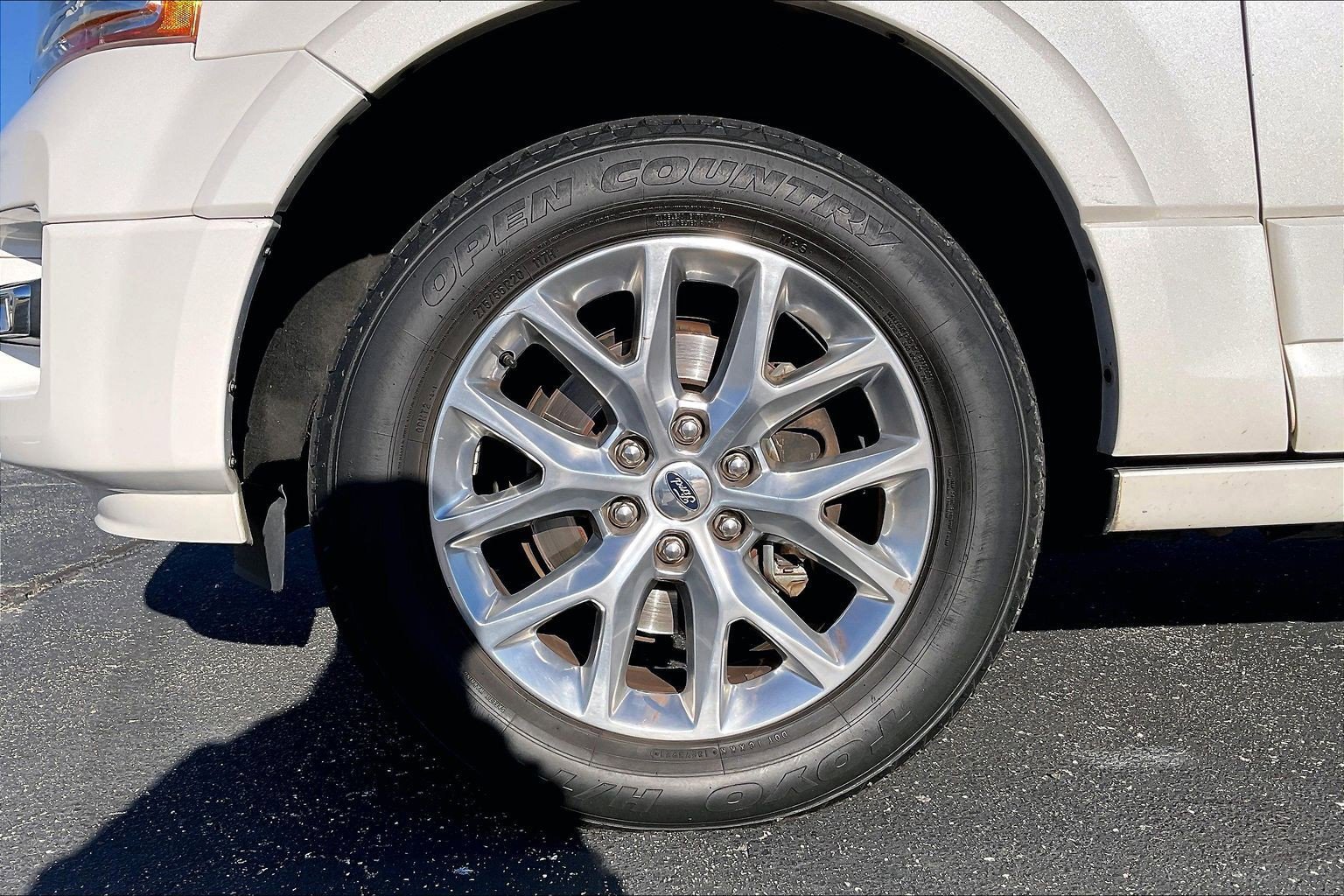 Used 2017 Ford Expedition Limited w/ Equipment Group 301A image 9